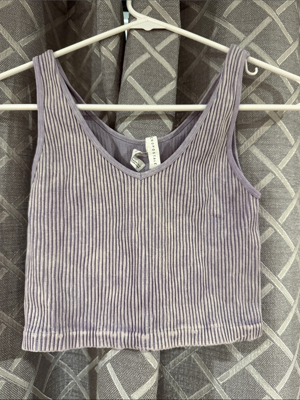 Aeropostale Lavender Ribbed V-Neck Crop Tank